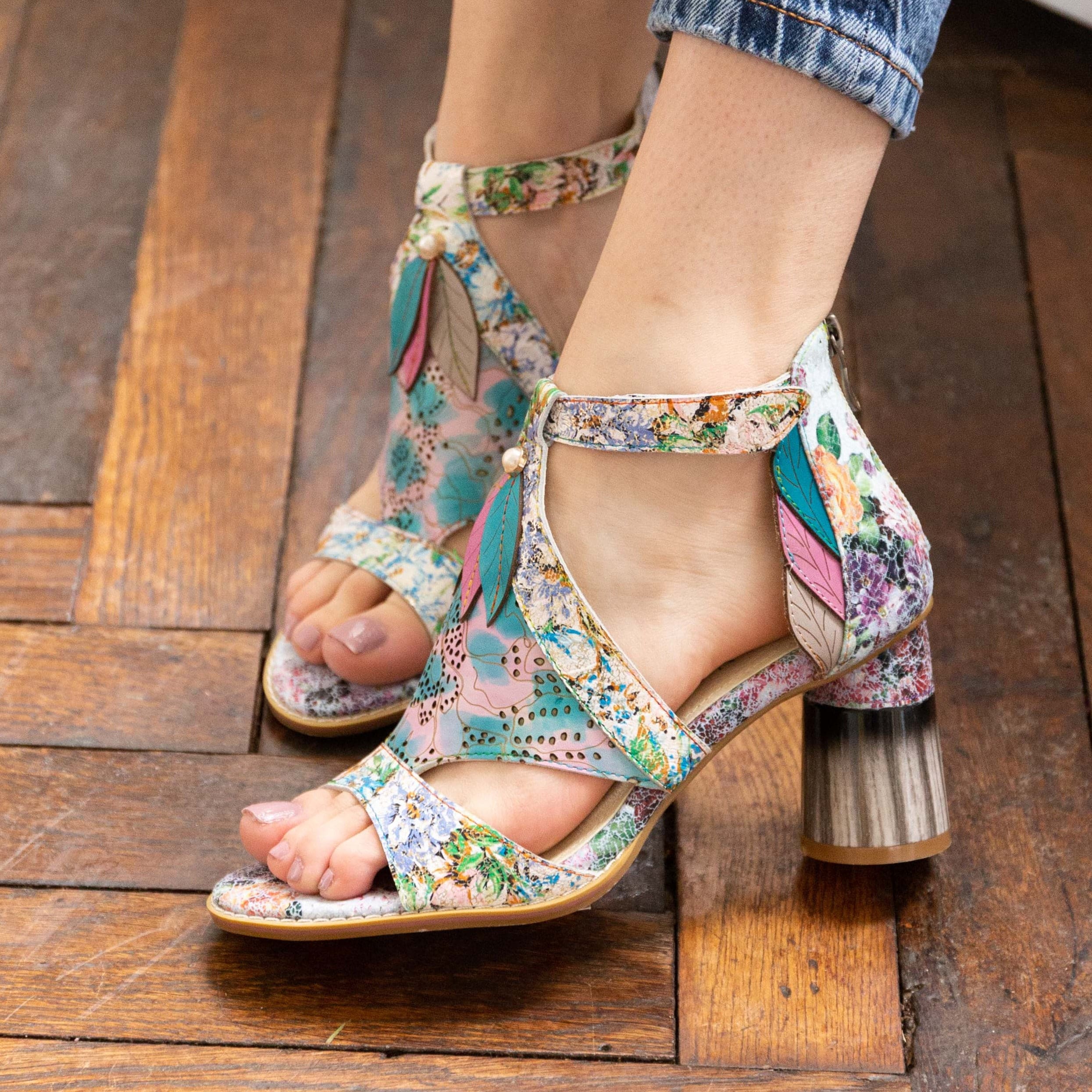 Laura Vita Sandals GUCSTOO 041 Sandals - Main Image