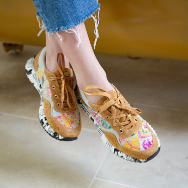 Sneakers - BURTON 05