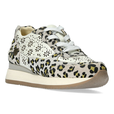 Sneakers - GYCMO 50