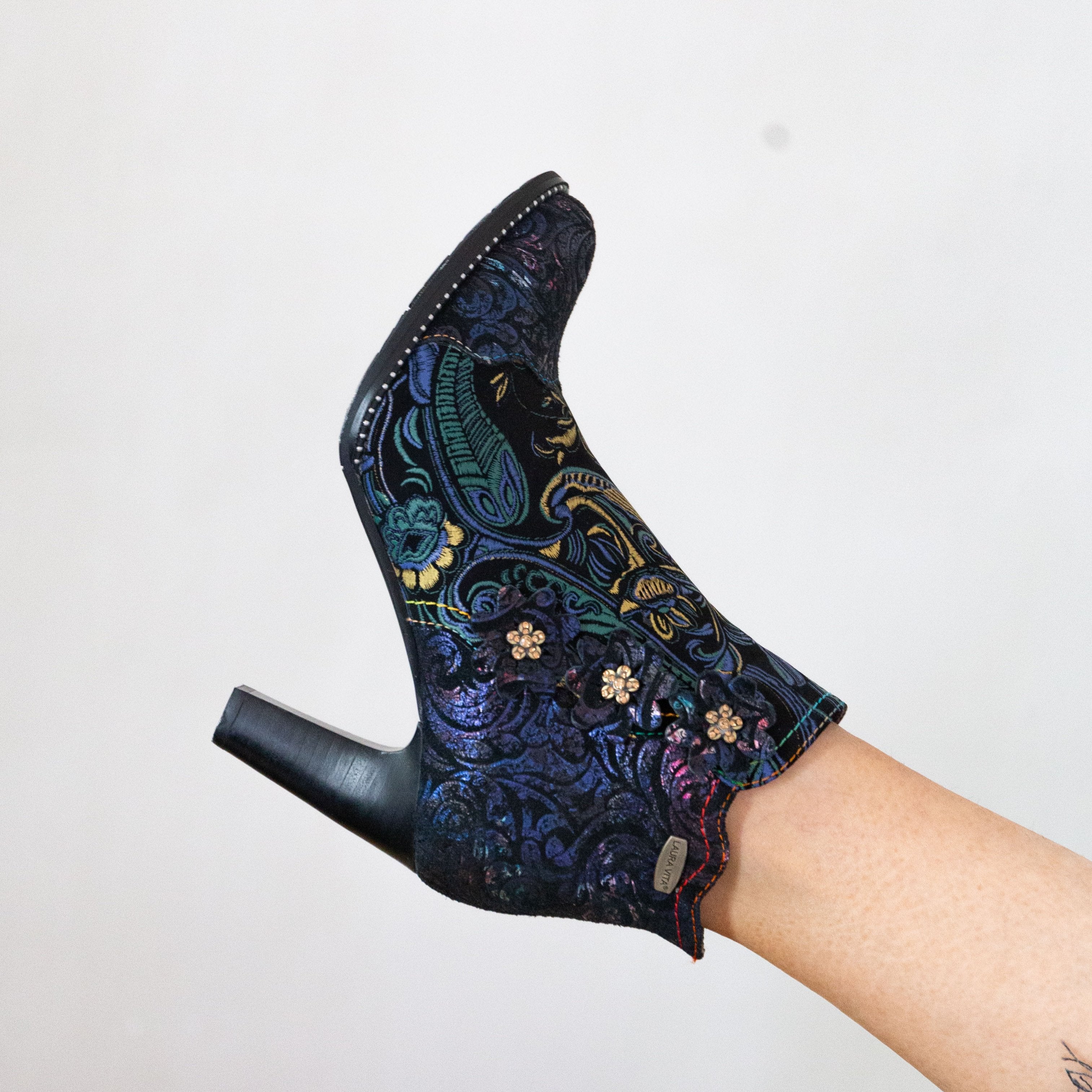 Ankle boots ALBANE 198