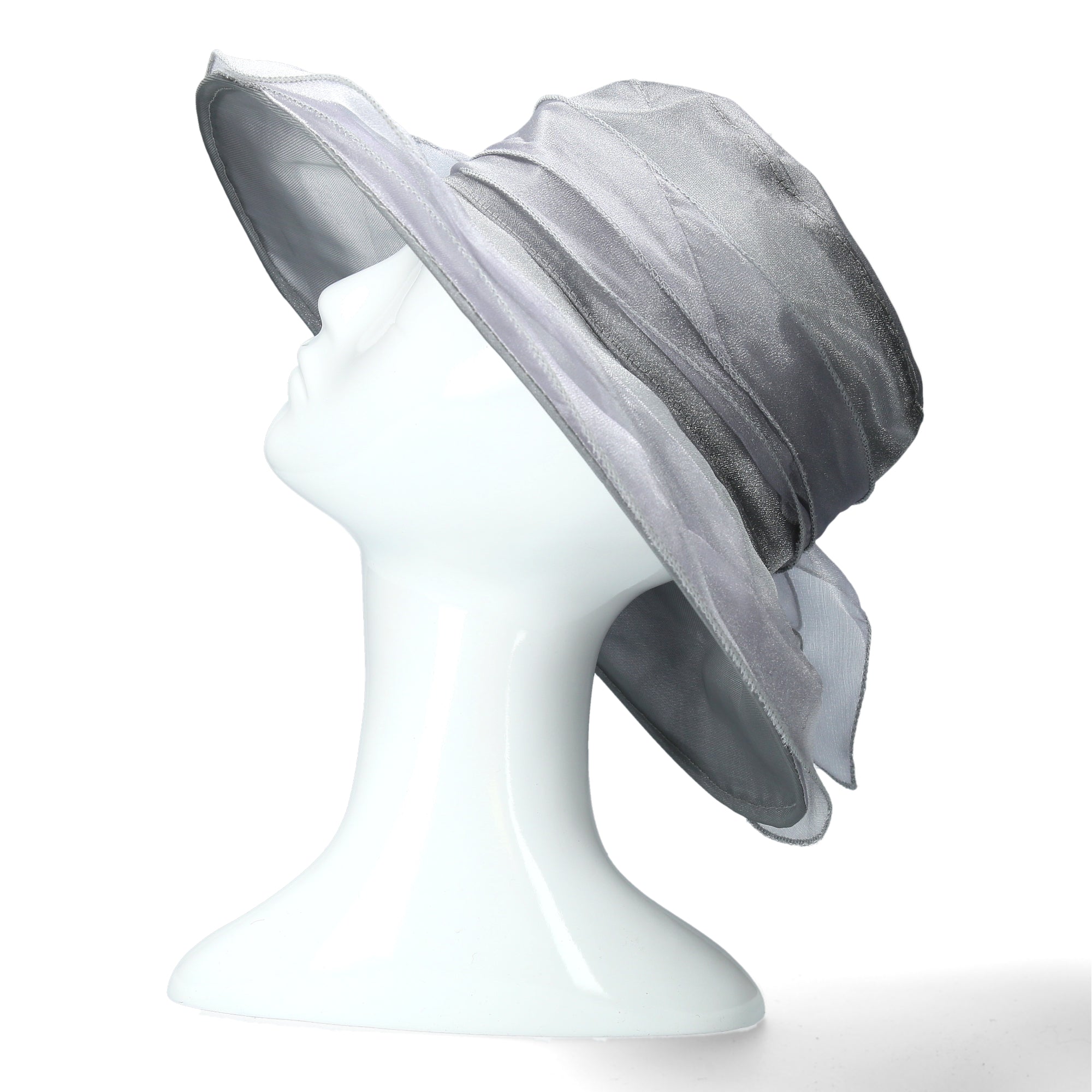 Exclusivo sombrero de organza Sertine