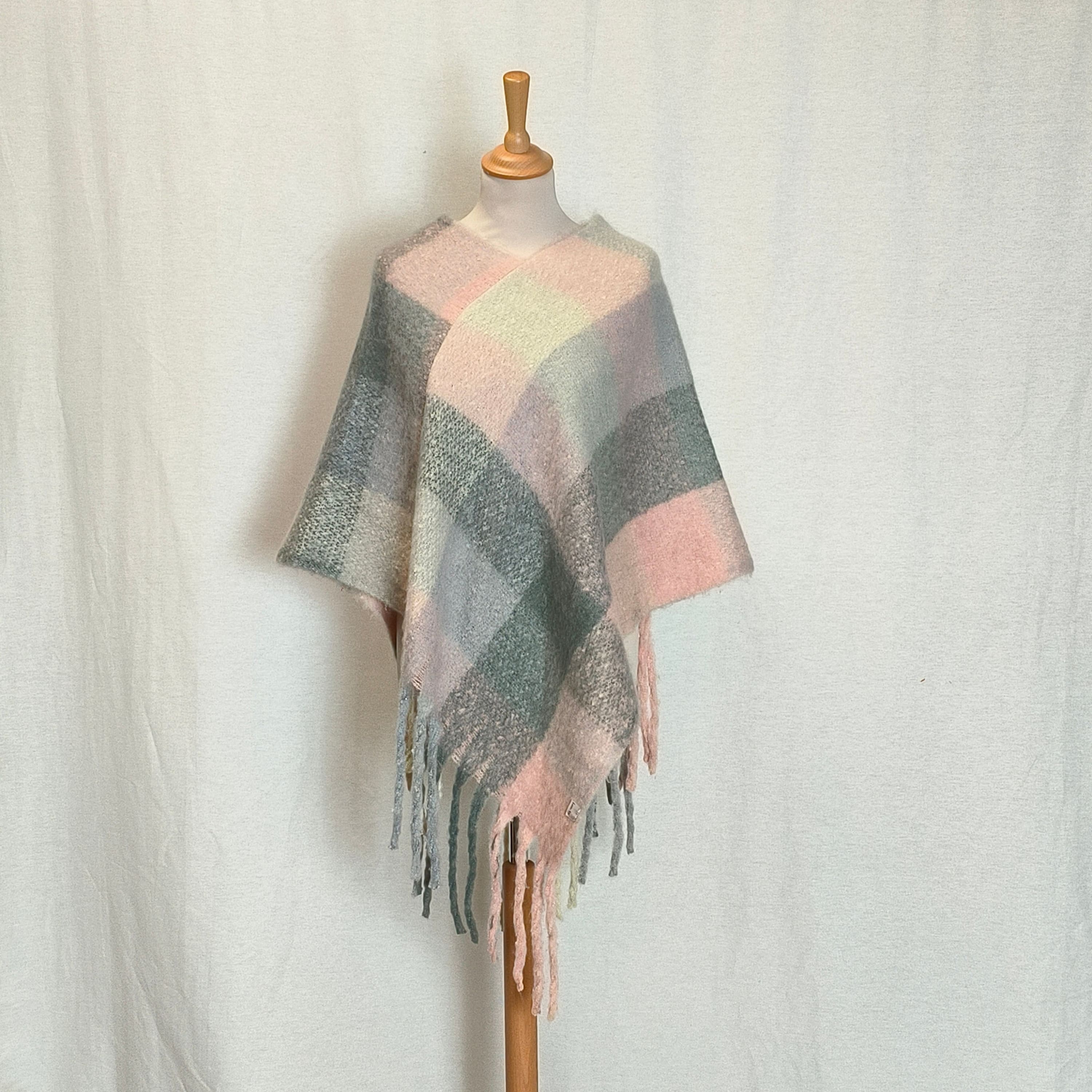 Poncho Palmira - Pink - shawl