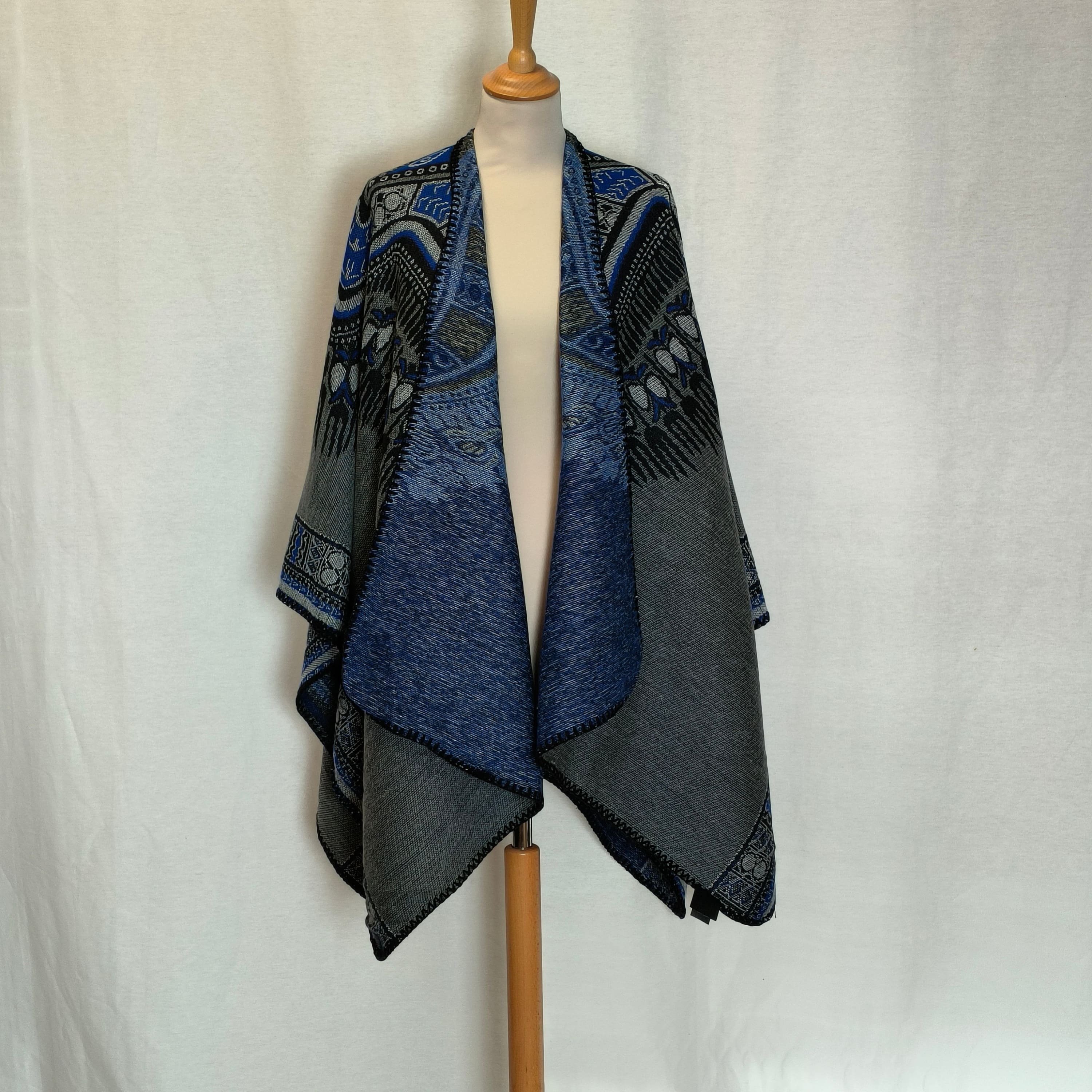 Poncho Pluma - Grey - shawl