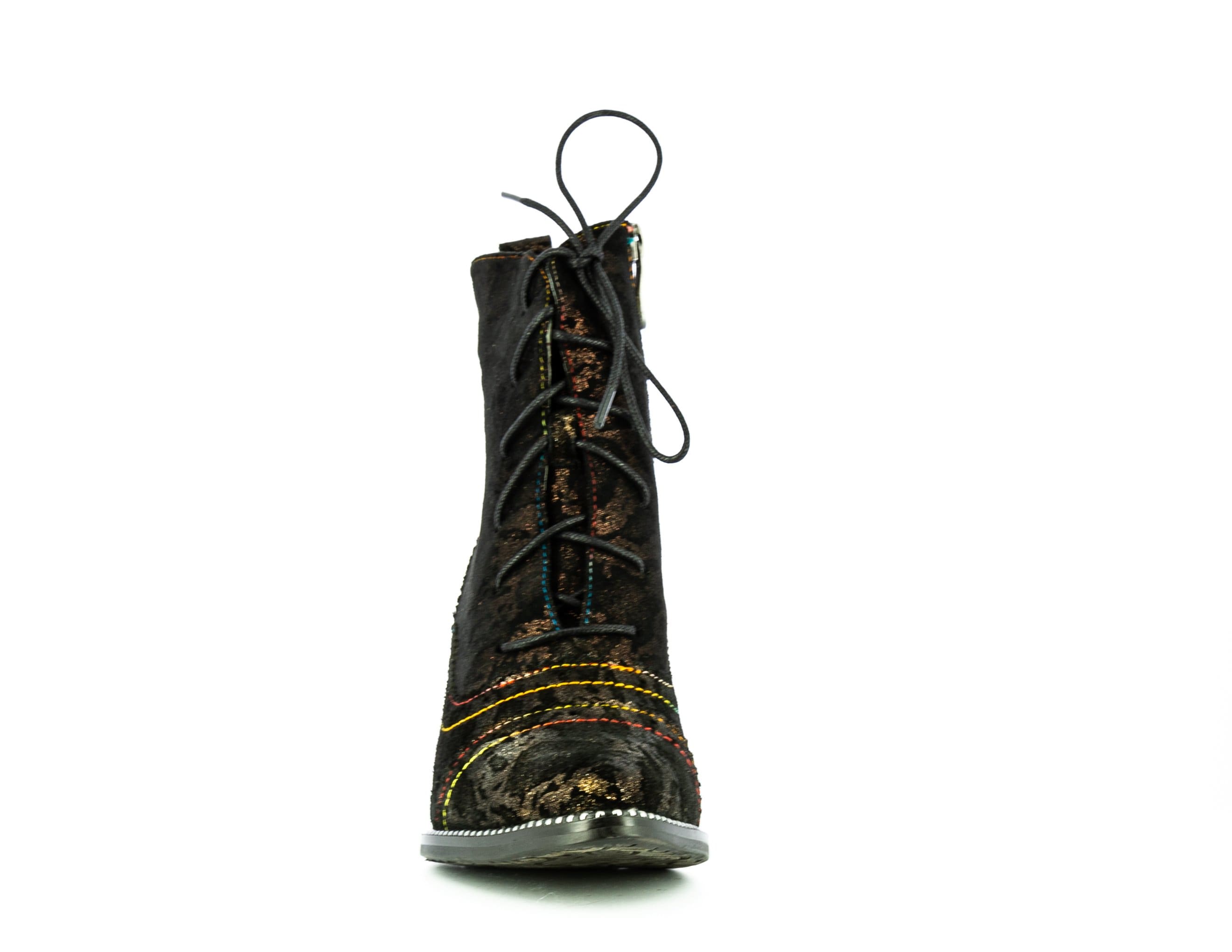 IGCUAO 05 - Boots